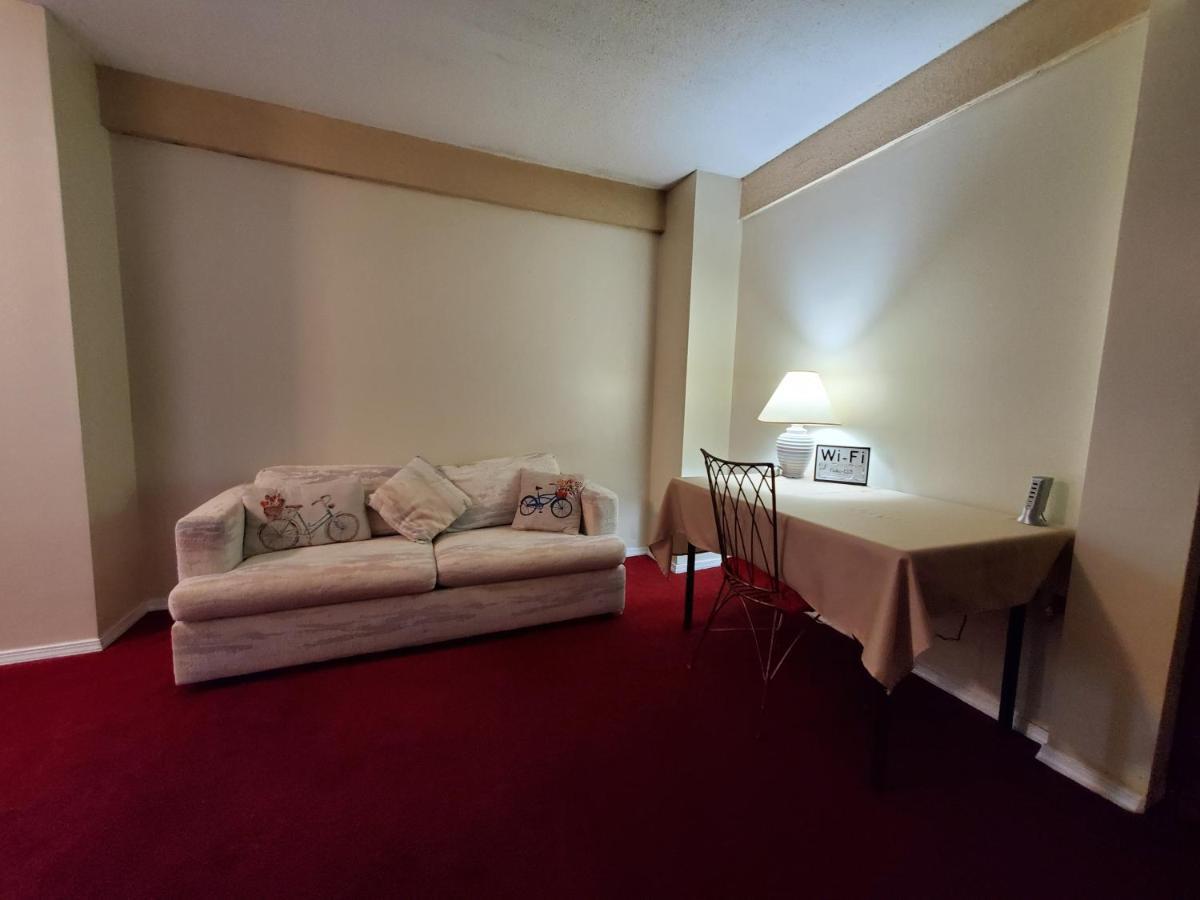 6 Minutes From The Falls! Spacious 2Nd Floor Apartment Sleeps 5 ไนแอการาฟอลส์ ภายนอก รูปภาพ